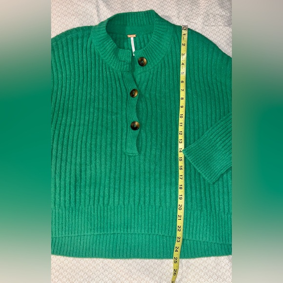 Free People Cocoa Henley Rolling Hills Sweater sz L - Picture 6 of 9